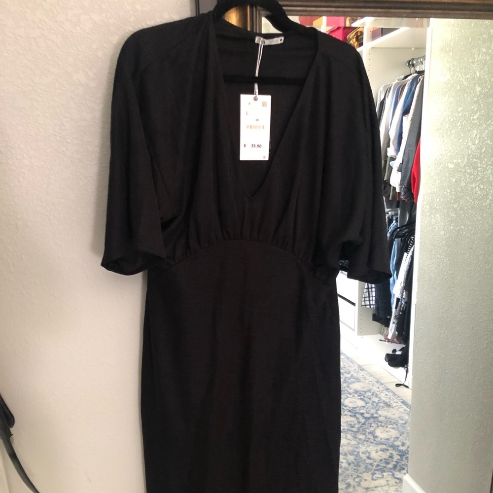 Long black Zara dress with sleeves